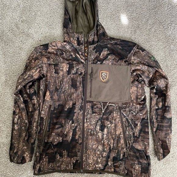 Drake Non-Typical Clothing Bundle. All Realtree Timber Camo Pattern. - Picture 2 of 15
